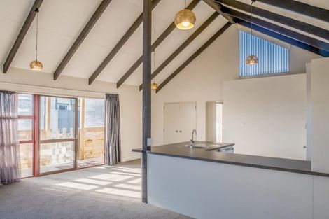 Photo of property in 180a Cornfoot Street, Castlecliff, Whanganui, 4501