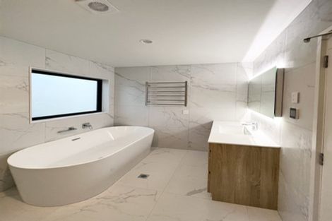 Photo of property in 6 Pohewa Road, Silverdale, 0932