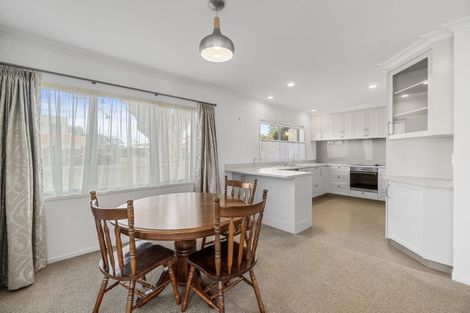 Photo of property in 4 Fort Street, Cambridge, 3434