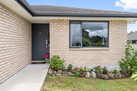 Photo of property in 6 Pinehurst Close, Te Kamo, Whangarei, 0112