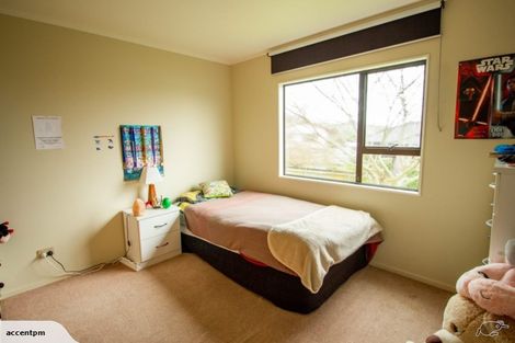 Photo of property in 18 Margaret Drive, Omokoroa, 3114