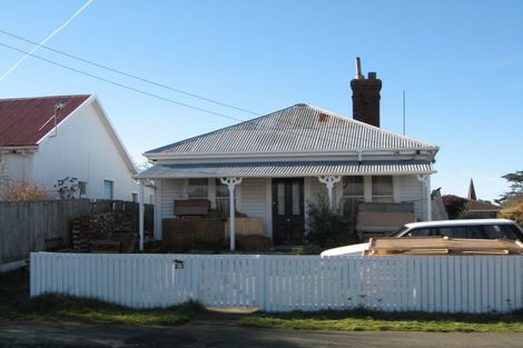 Photo of property in 23 Hardy Street, New Brighton, Christchurch, 8061