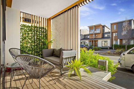 Photo of property in 2/165 Hobsonville Point Road, Hobsonville, Auckland, 0616