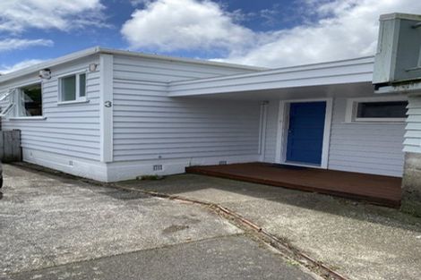 Photo of property in 3/199 Newlands Road, Newlands, Wellington, 6037