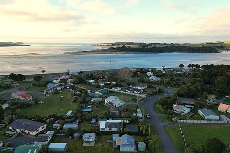 Photo of property in 17 Wratten Road, Owaka, 9585