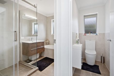 Photo of property in 19 Lake Drive, Tikipunga, Whangarei, 0112