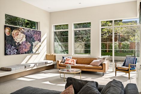 Photo of property in 24 Royal Terrace, Dunedin Central, Dunedin, 9016