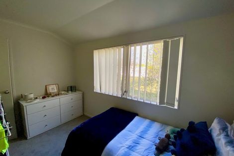Photo of property in 13a Wharf Road, Te Atatu Peninsula, Auckland, 0610