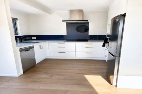 Photo of property in 1/4 Paul Place, Pakuranga, Auckland, 2010