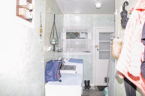 Photo of property in 213 Barrow Street, Bluff, 9814