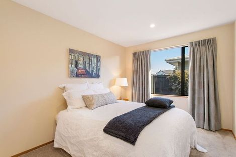 Photo of property in 2/76 Saint Albans Street, St Albans, Christchurch, 8014