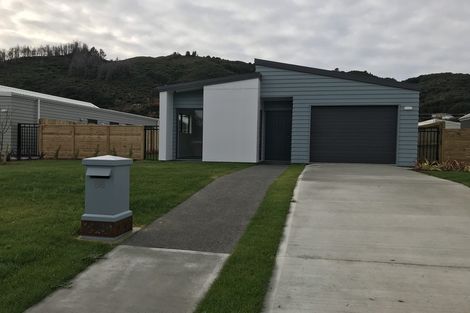 Photo of property in 88 Moohan Street, Wainuiomata, Lower Hutt, 5014
