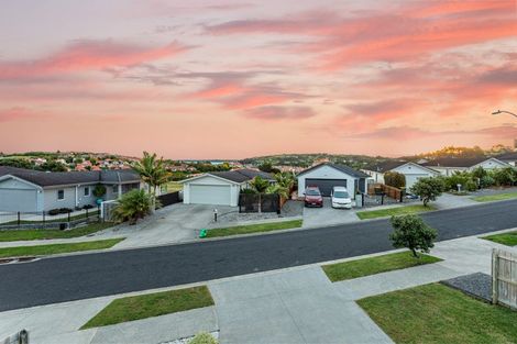 Photo of property in 259 Alec Craig Way, Gulf Harbour, Whangaparaoa, 0930