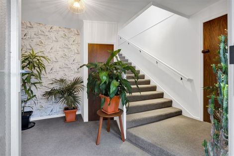 Photo of property in 18d Montana Place, Merrilands, New Plymouth, 4312