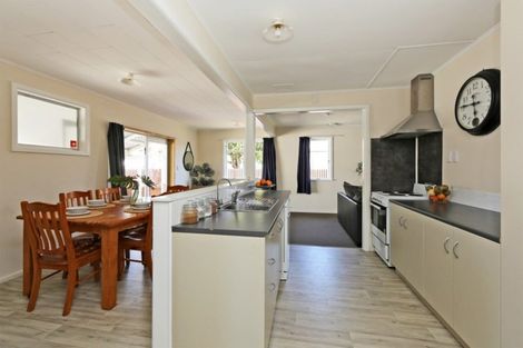 Photo of property in 27 Richmond Street, Maraenui, Napier, 4110