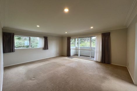 Photo of property in 6 Albertine Place, Greenhithe, Auckland, 0632