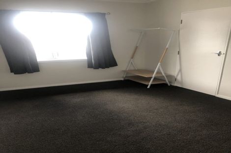 Photo of property in 3/175 Queens Drive, Lyall Bay, Wellington, 6022