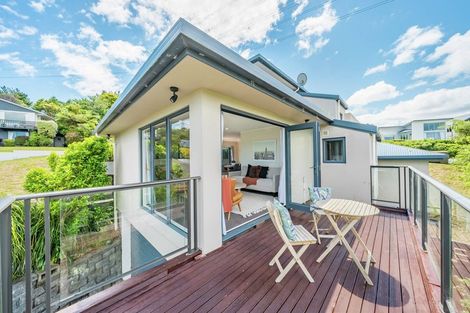 Photo of property in 114 Tirohanga Road, Tirohanga, Lower Hutt, 5010