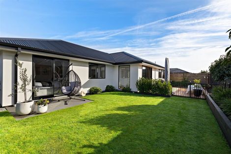 Photo of property in 52 Stationmasters Way, Prebbleton, 7604