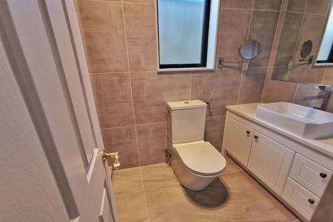 Photo of property in 285 Flat Bush School Road, Flat Bush, Auckland, 2019