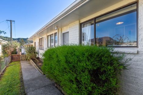 Photo of property in 162c Waikawa Road, Picton, 7220