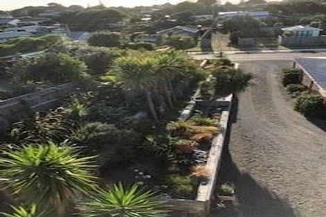 Photo of property in 103 Rua Avenue, Waitarere Beach, Levin, 5510