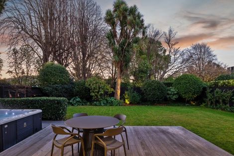 Photo of property in 21 Rochdale Street, Fendalton, Christchurch, 8014
