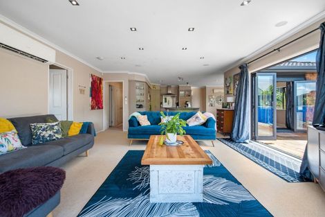 Photo of property in 14 Compton Grove, Huntington, Hamilton, 3210