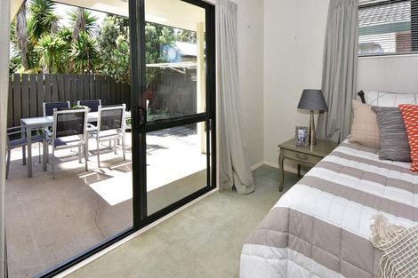 Photo of property in 11a Pine Road, Orewa, 0931