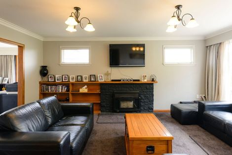 Photo of property in 4 Richmond Avenue, Takaro, Palmerston North, 4410