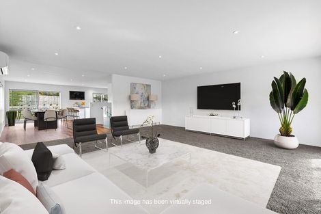 Photo of property in 96 Saddleback Rise, Murrays Bay, Auckland, 0630