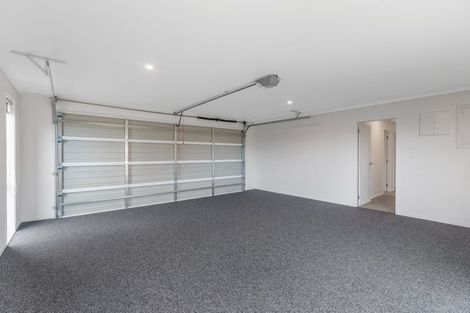 Photo of property in 45 Kaurinui Crescent, One Tree Point, 0118