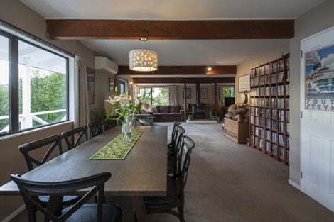 Photo of property in 78 Cedar Drive, Kelvin Heights, Queenstown, 9300