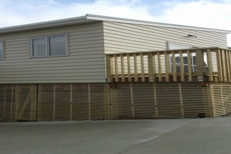 Photo of property in 37 Hibiscus Coast Highway, Silverdale, 0932