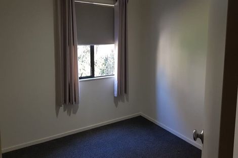 Photo of property in 4/3 Orwell Road, Greenhithe, Auckland, 0632