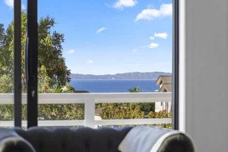 Photo of property in 91 Pacific Parade, Army Bay, Whangaparaoa, 0930