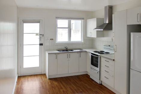 Photo of property in 2/92 Office Road, Merivale, Christchurch, 8014