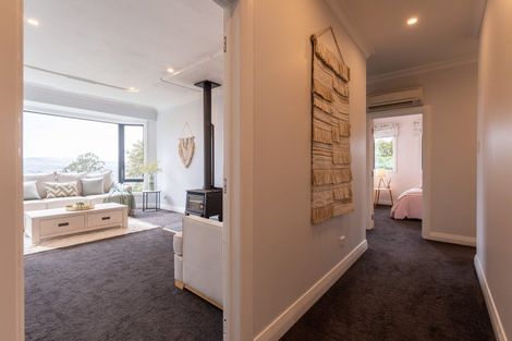 Photo of property in 11 Middleton Road, Kew, Dunedin, 9012