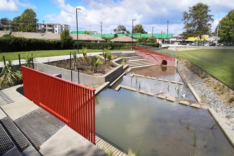 Photo of property in 201/36c Greenslade Crescent, Northcote, Auckland, 0627