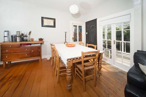 Photo of property in 35 Roberton Road, Avondale, Auckland, 1026