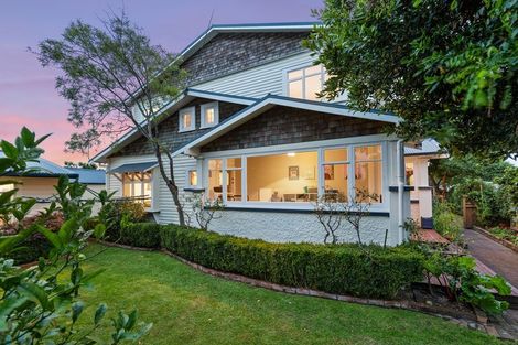 Photo of property in 42 Barriball Street, Fitzroy, New Plymouth, 4312