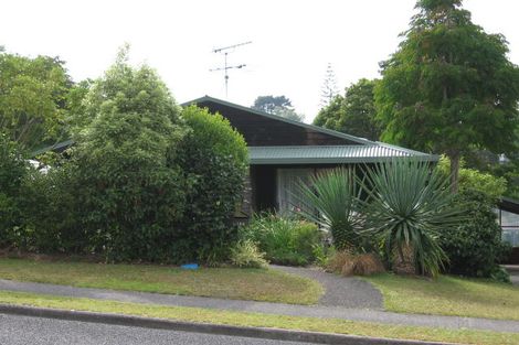 Photo of property in 134 Stapleford Crescent, Browns Bay, Auckland, 0630