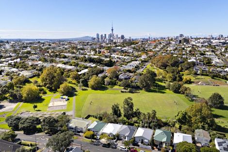 Photo of property in 63 Dryden Street, Grey Lynn, Auckland, 1021