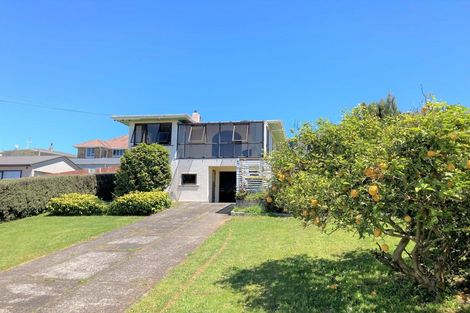 Photo of property in 75 Mould Street, Waitara, 4320