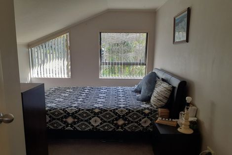 Photo of property in 2/65 Donald Street, Stanmore Bay, Whangaparaoa, 0932