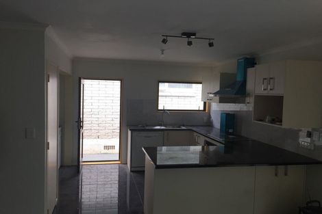 Photo of property in 40 Galsworthy Place, Bucklands Beach, Auckland, 2014