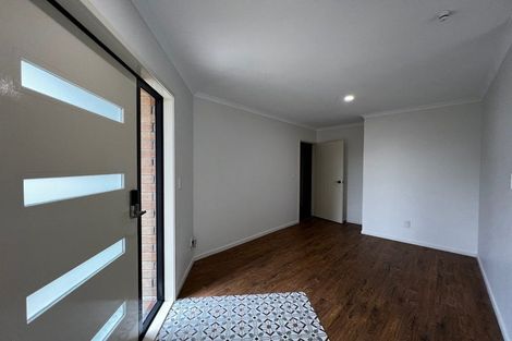 Photo of property in 45 Condor Place, Unsworth Heights, Auckland, 0632