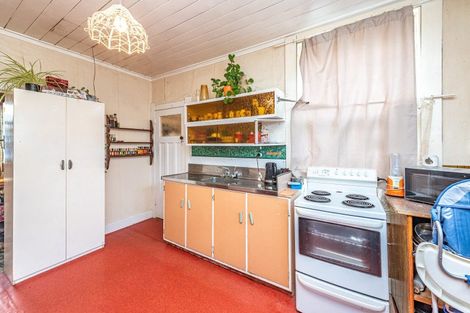 Photo of property in 17 Niblett Street, Whanganui, 4500