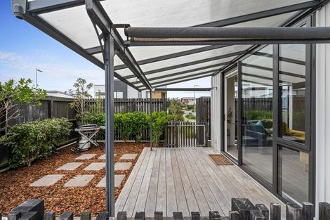 Photo of property in 1/25 Sidney Wallingford Way, Hobsonville, Auckland, 0616