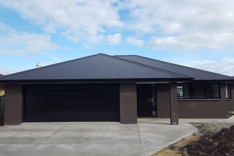 Photo of property in 42 Phillips Street, Sanson, 4817